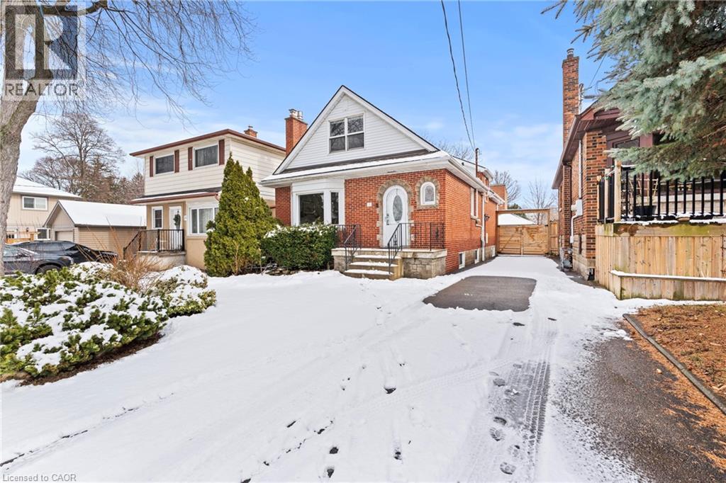 15 Millen Avenue, Hamilton, Ontario  L9A 2T5 - Photo 4 - 40812712