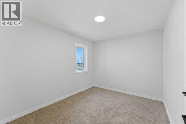 213 Bayview Park Sw, Airdrie, Alberta  T4B 4G2 - Photo 28 - A2292119