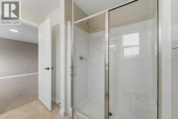 213 Bayview Park Sw, Airdrie, Alberta  T4B 4G2 - Photo 22 - A2292119