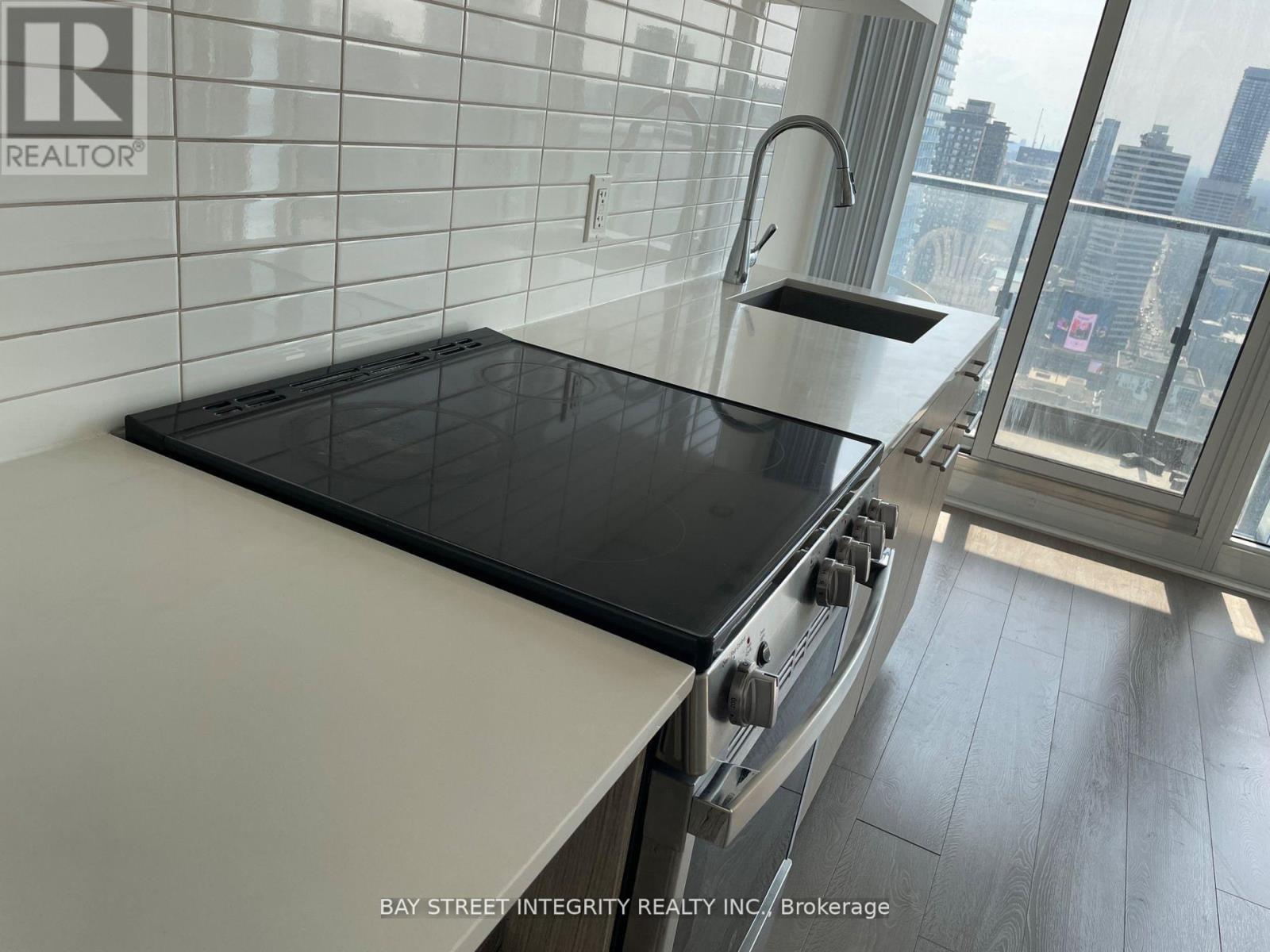 3907 - 251 Jarvis Street, Toronto (Church-Yonge Corridor), Ontario  M5B 0C3 - Photo 13 - C12889724