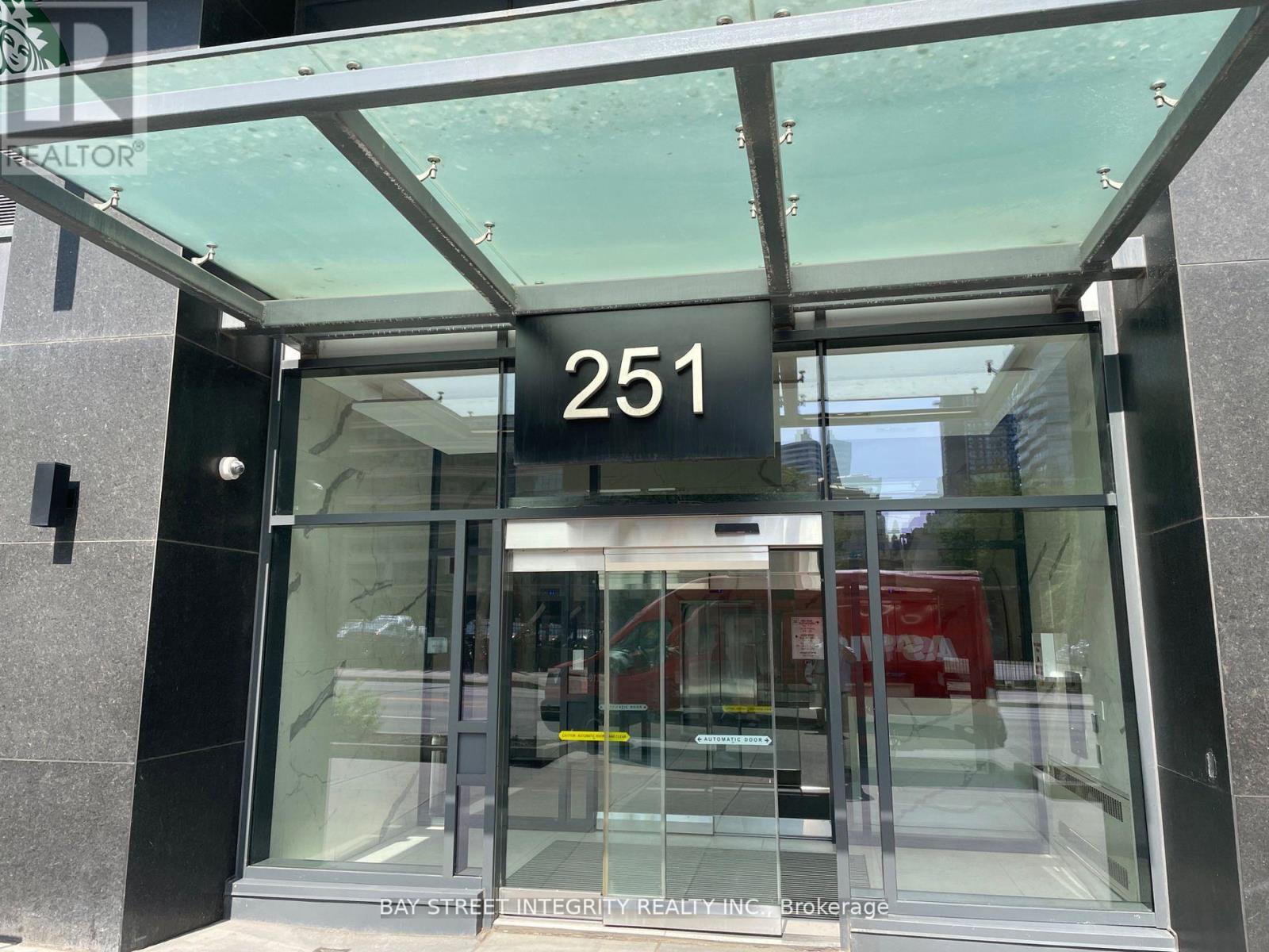 3907 - 251 Jarvis Street, Toronto (Church-Yonge Corridor), Ontario  M5B 0C3 - Photo 18 - C12889724