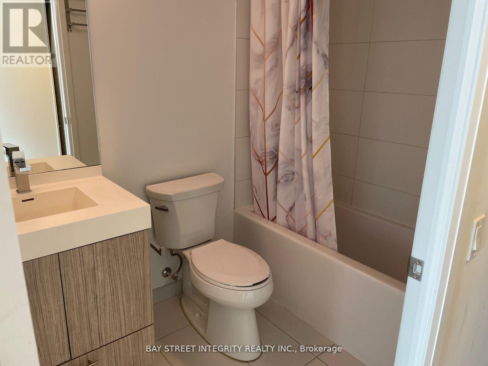 3907 - 251 Jarvis Street, Toronto (Church-Yonge Corridor), Ontario  M5B 0C3 - Photo 7 - C12889724