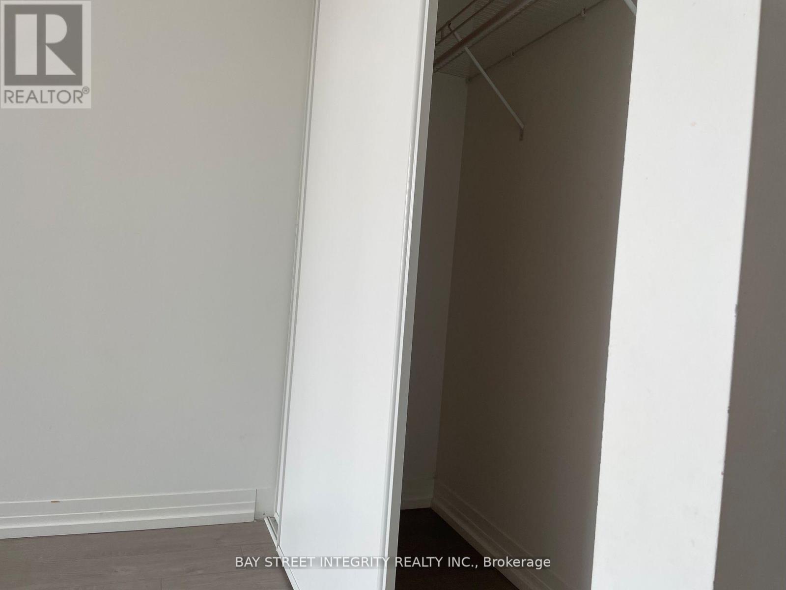 3907 - 251 Jarvis Street, Toronto (Church-Yonge Corridor), Ontario  M5B 0C3 - Photo 8 - C12889724