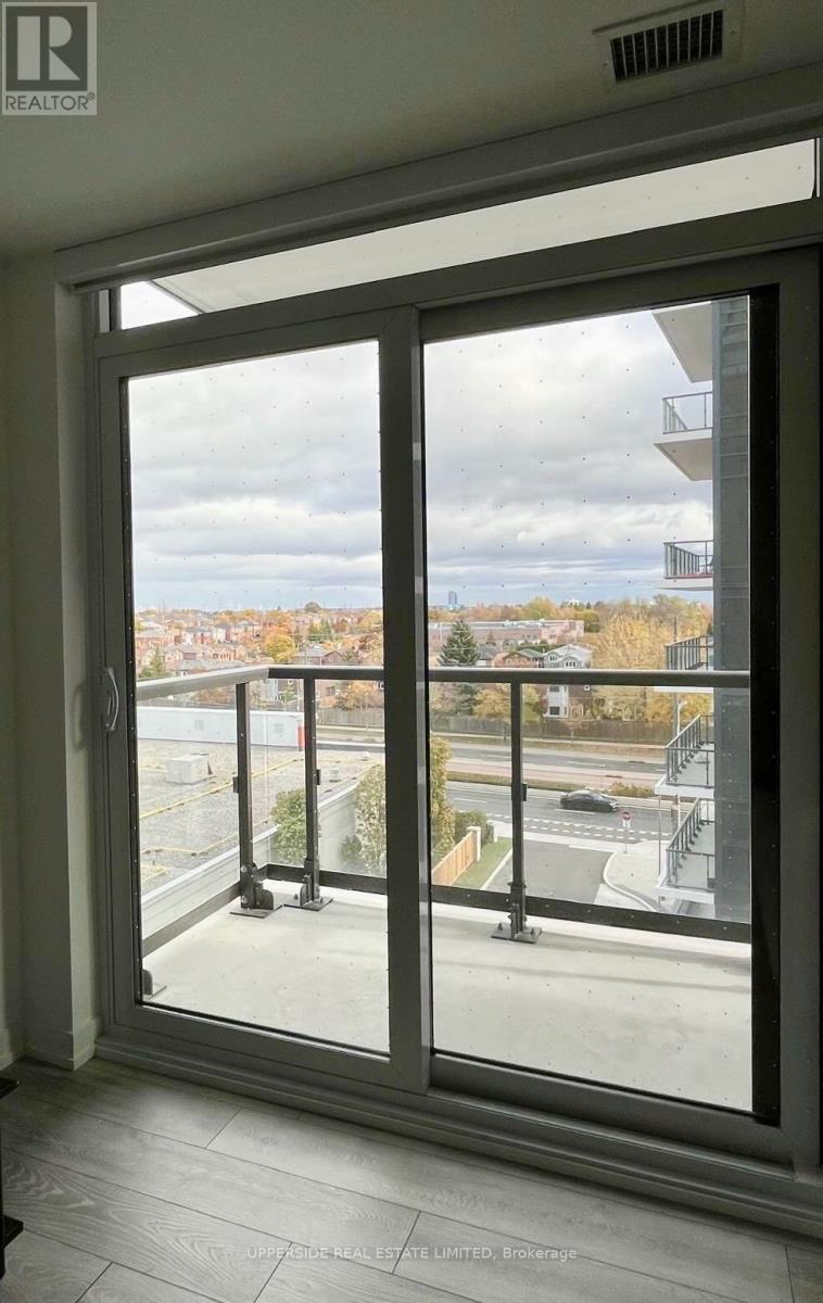 C504 - 8 Beverley Glen Boulevard, Vaughan, Ontario L6A 0M6 - Photo 12 - N12746634