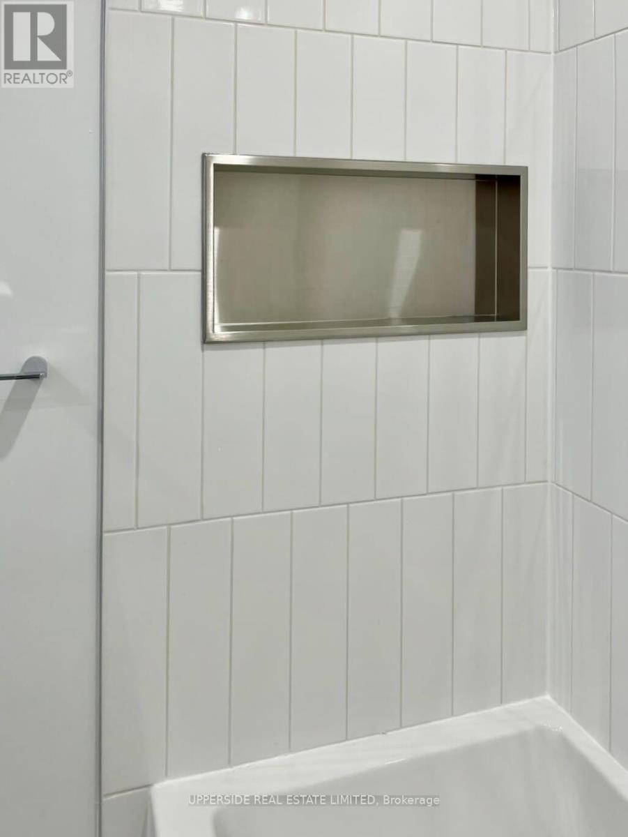 C504 - 8 Beverley Glen Boulevard, Vaughan, Ontario L6A 0M6 - Photo 13 - N12746634