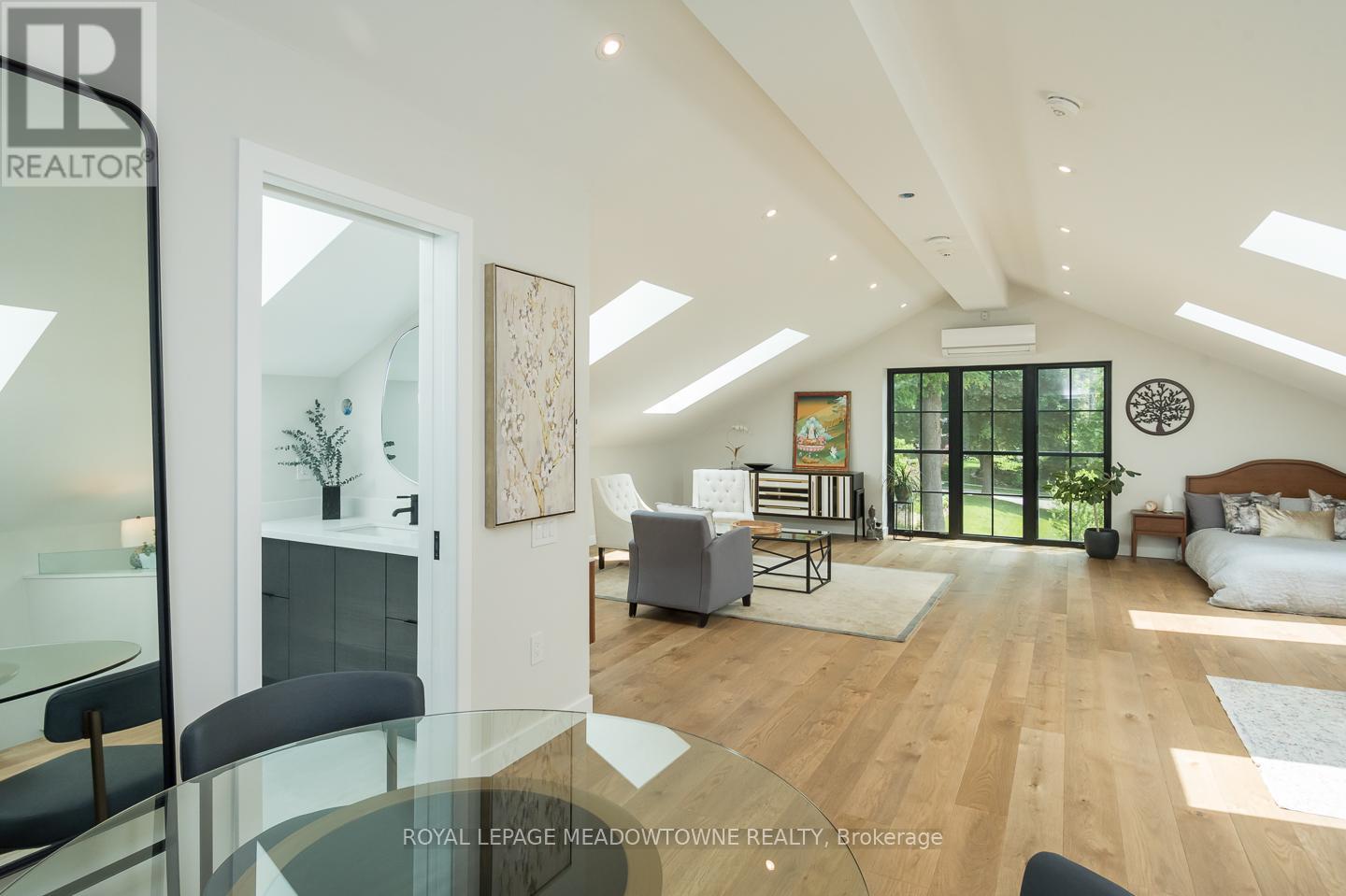 57 Victoria Street, Milton, Ontario L9T 1S6 - Photo 36 - W12887846