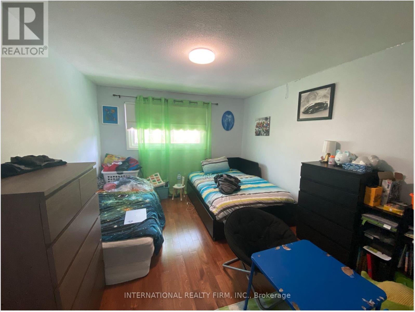 (Main) - 43 Quaker Ridge Road, Vaughan, Ontario  L4K 2E5 - Photo 8 - N12889700