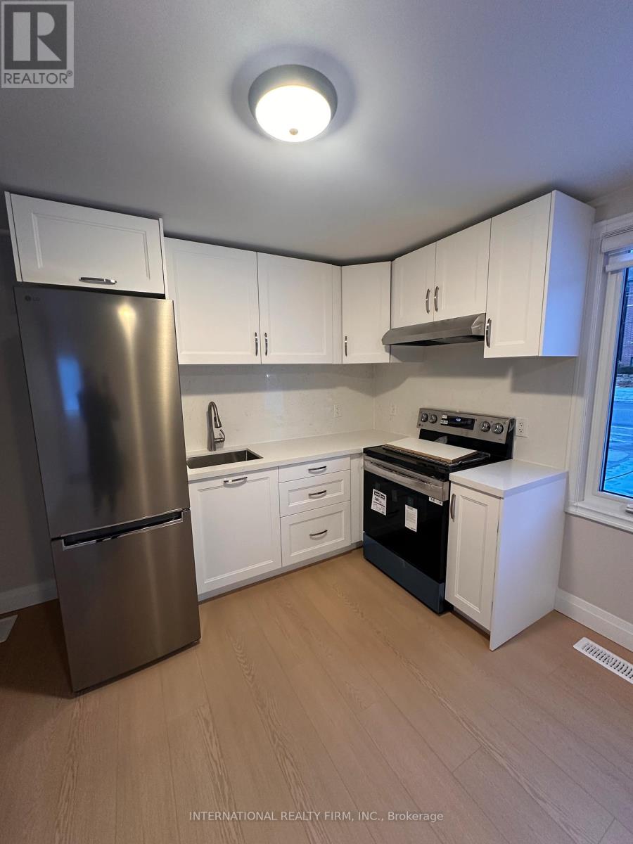 (Front) - 8326 Kipling Avenue, Vaughan, Ontario  L4L 2A8 - Photo 2 - N12889712