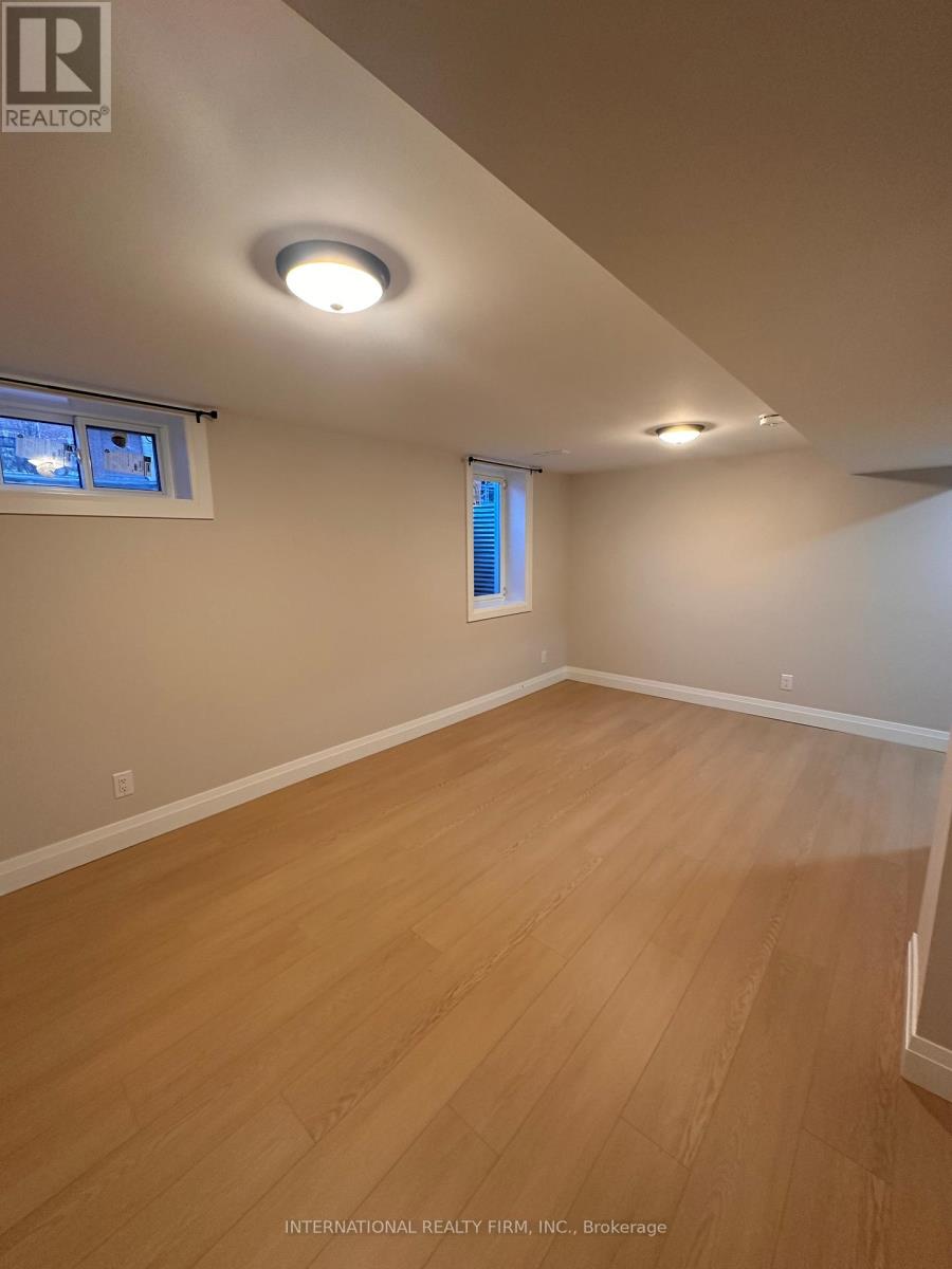 (Front) - 8326 Kipling Avenue, Vaughan, Ontario  L4L 2A8 - Photo 5 - N12889712