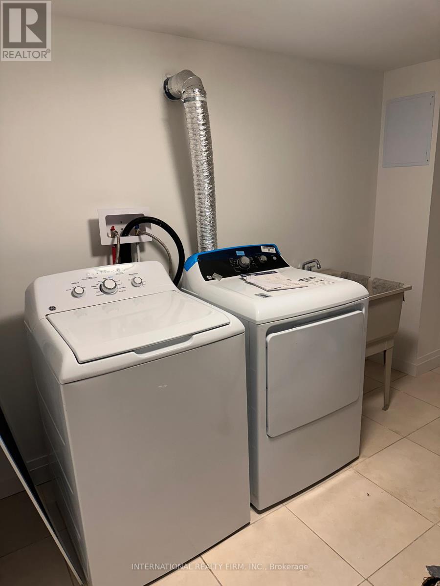 (Front) - 8326 Kipling Avenue, Vaughan, Ontario  L4L 2A8 - Photo 9 - N12889712