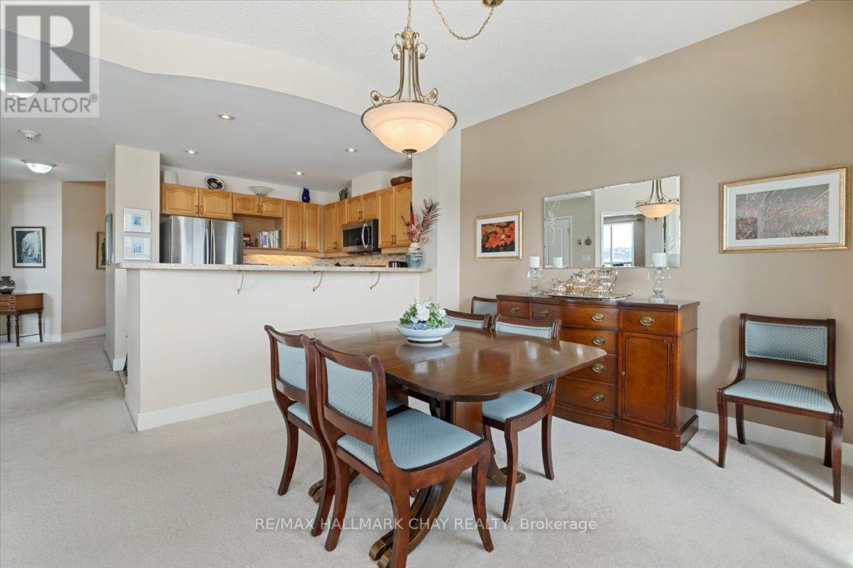 1404 - 2 Toronto Street, Barrie (City Centre), Ontario  L4N 9R2 - Photo 15 - S12889694