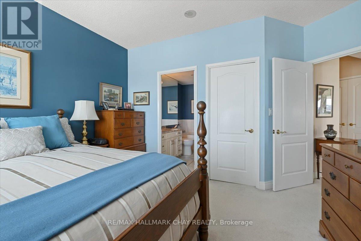 1404 - 2 Toronto Street, Barrie (City Centre), Ontario  L4N 9R2 - Photo 22 - S12889694