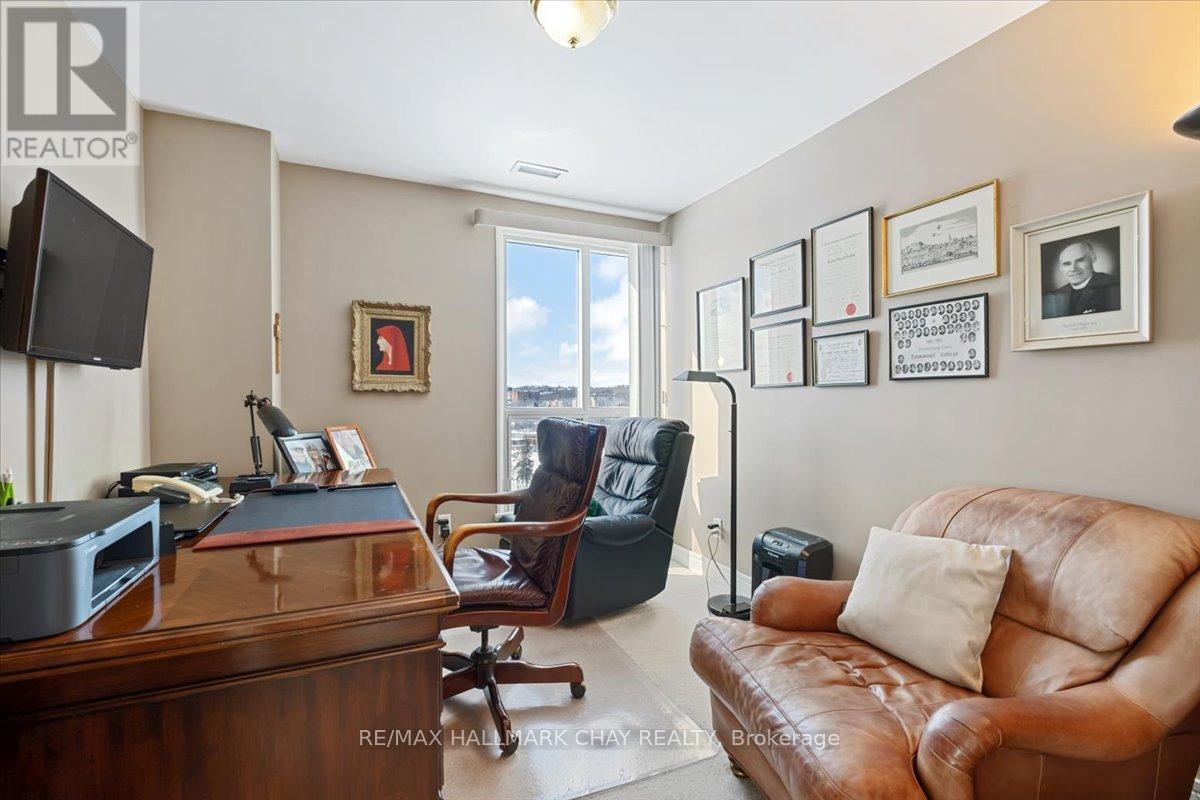 1404 - 2 Toronto Street, Barrie (City Centre), Ontario  L4N 9R2 - Photo 29 - S12889694