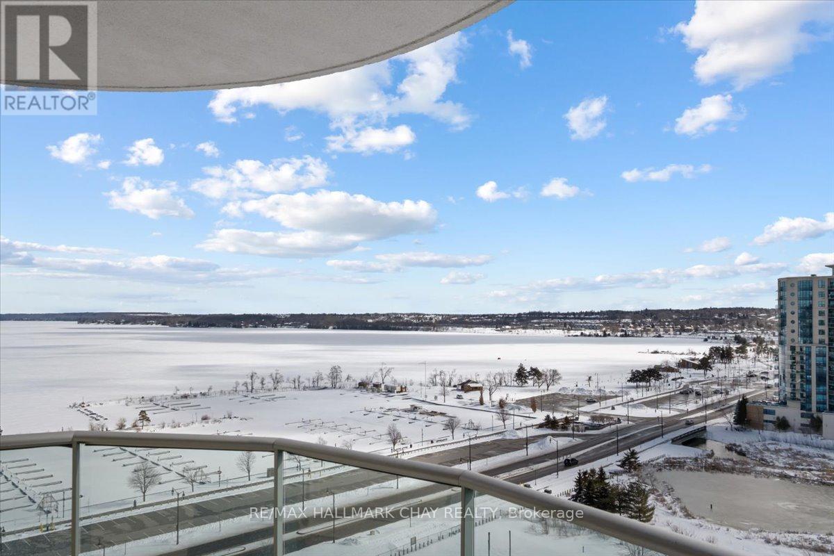 1404 - 2 Toronto Street, Barrie (City Centre), Ontario  L4N 9R2 - Photo 35 - S12889694