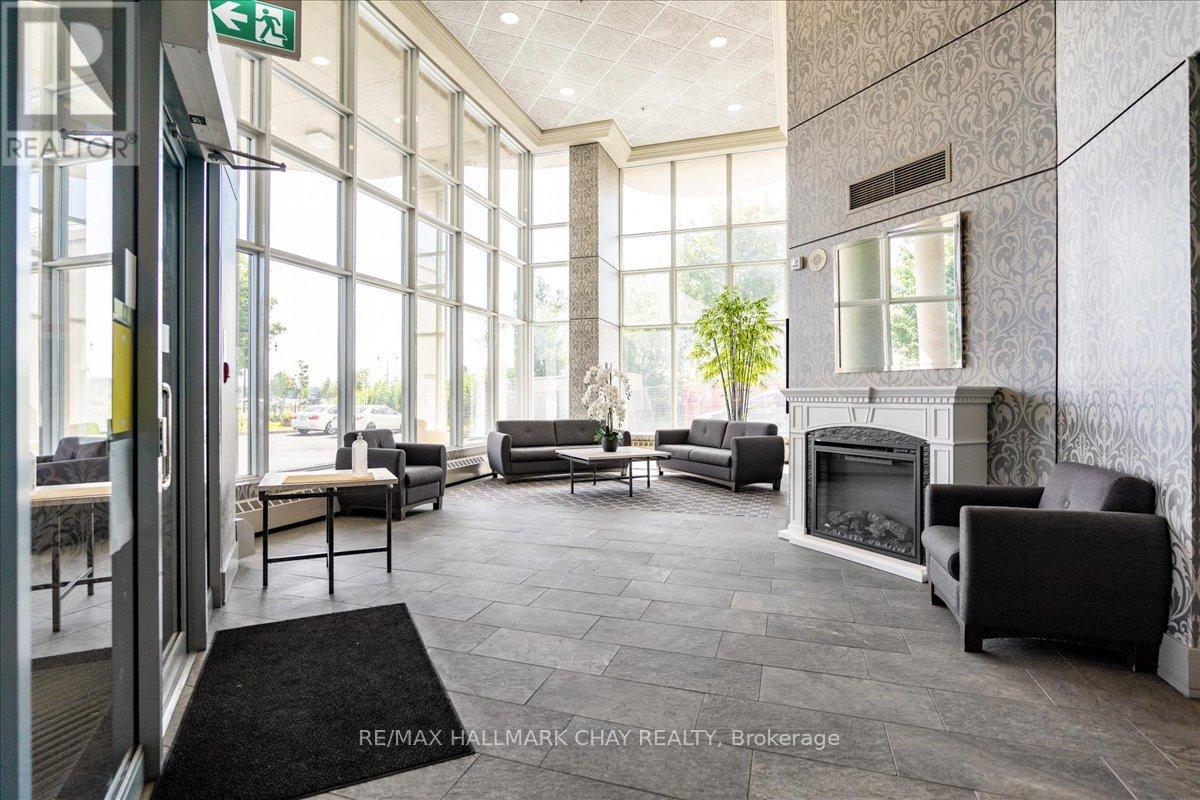 1404 - 2 Toronto Street, Barrie (City Centre), Ontario  L4N 9R2 - Photo 5 - S12889694