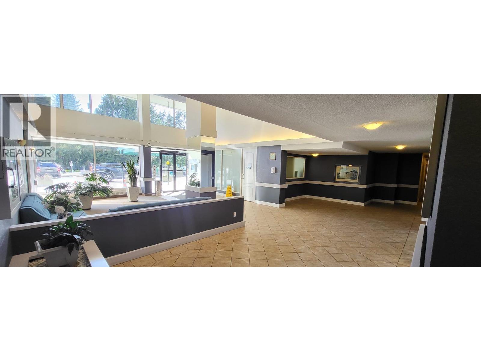 705 2012 Fullerton Avenue, North Vancouver, British Columbia  V7P 3E3 - Photo 4 - R3099895