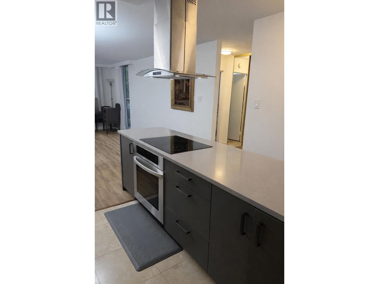 705 2012 Fullerton Avenue, North Vancouver, British Columbia  V7P 3E3 - Photo 13 - R3099895