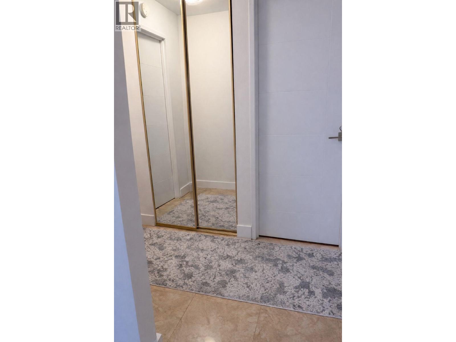 705 2012 Fullerton Avenue, North Vancouver, British Columbia  V7P 3E3 - Photo 20 - R3099895