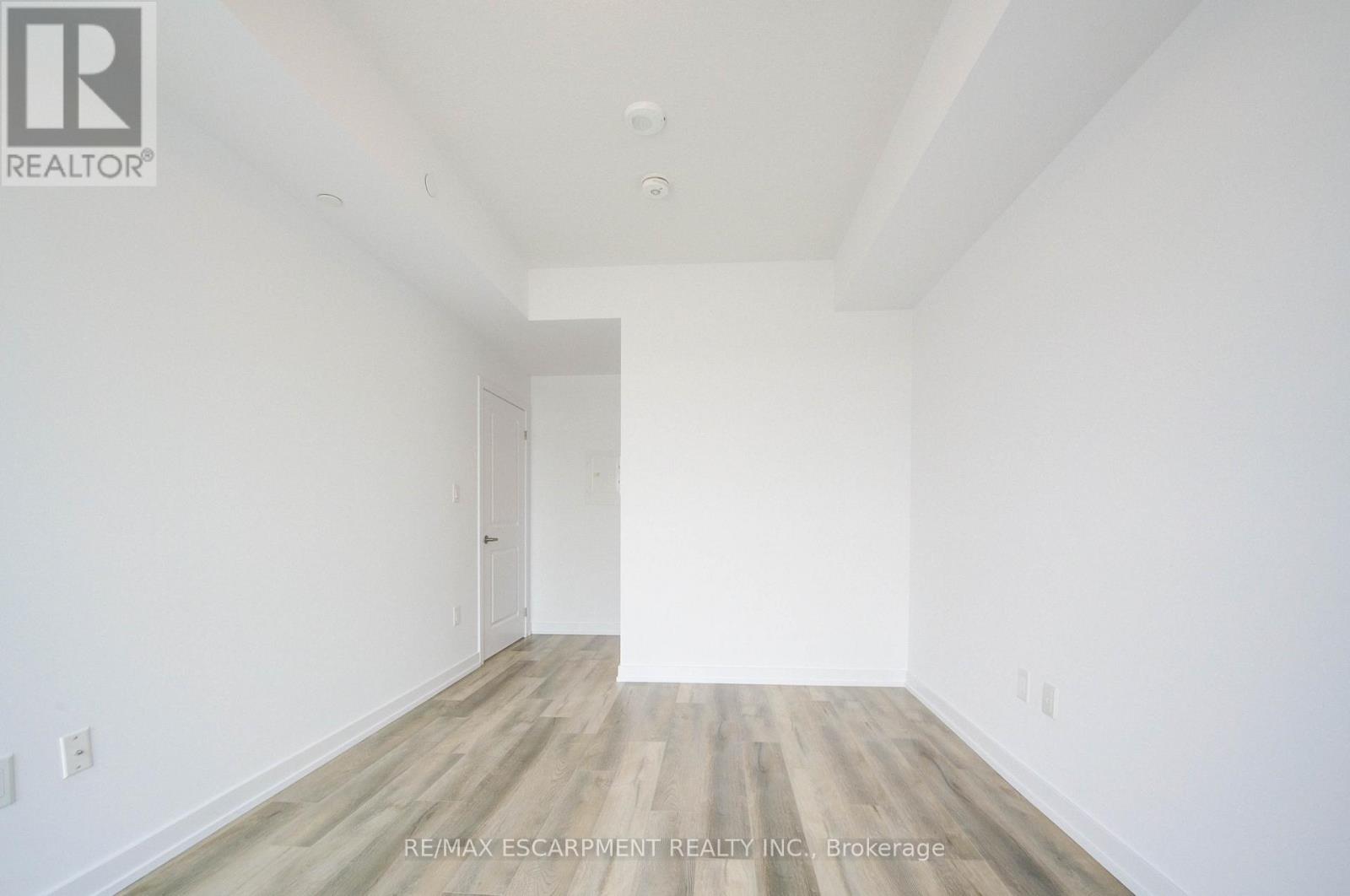 234 - 10 Mallard Trail, Hamilton, Ontario  L8B 2A7 - Photo 12 - X12889722