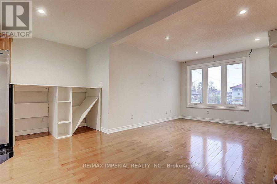 297 Ruggles Avenue, Richmond Hill (Harding), Ontario  L4C 1Y9 - Photo 12 - N12747412