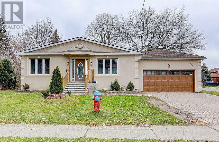 297 Ruggles Avenue, Richmond Hill (Harding), Ontario  L4C 1Y9 - Photo 2 - N12747412