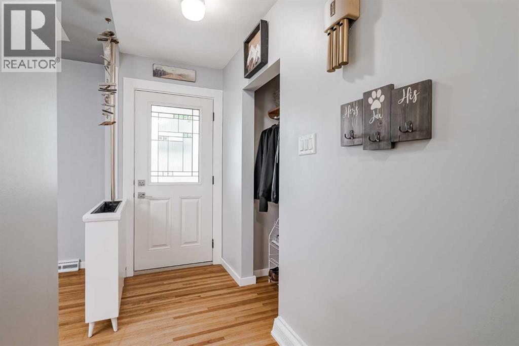 1204 18 Street Ne, Calgary, Alberta  T2E 4V9 - Photo 4 - A2291578