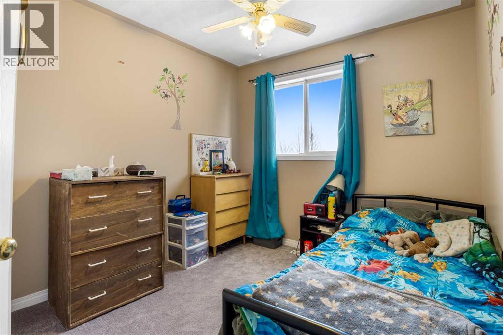 31 Ross Place, Crossfield, Alberta  T0M 0S0 - Photo 16 - A2292693