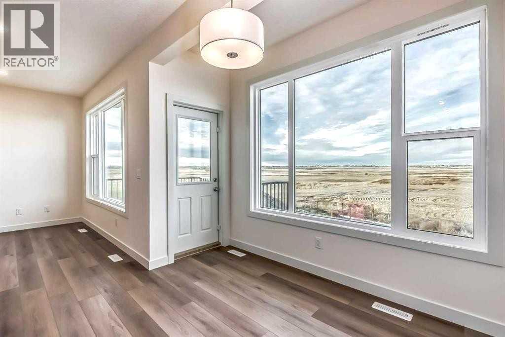 276 Belvedere Drive, Calgary, Alberta  T2A 7M5 - Photo 10 - A2280434