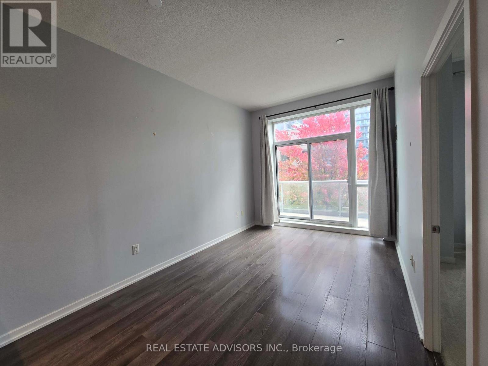 109 - 62 Forest Manor Road, Toronto, Ontario  M2J 0B6 - Photo 2 - C12889736