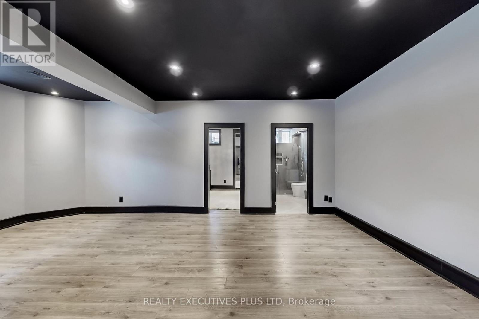 10 Sim Hill Crescent, King, Ontario  L7B 0C4 - Photo 26 - N12889742