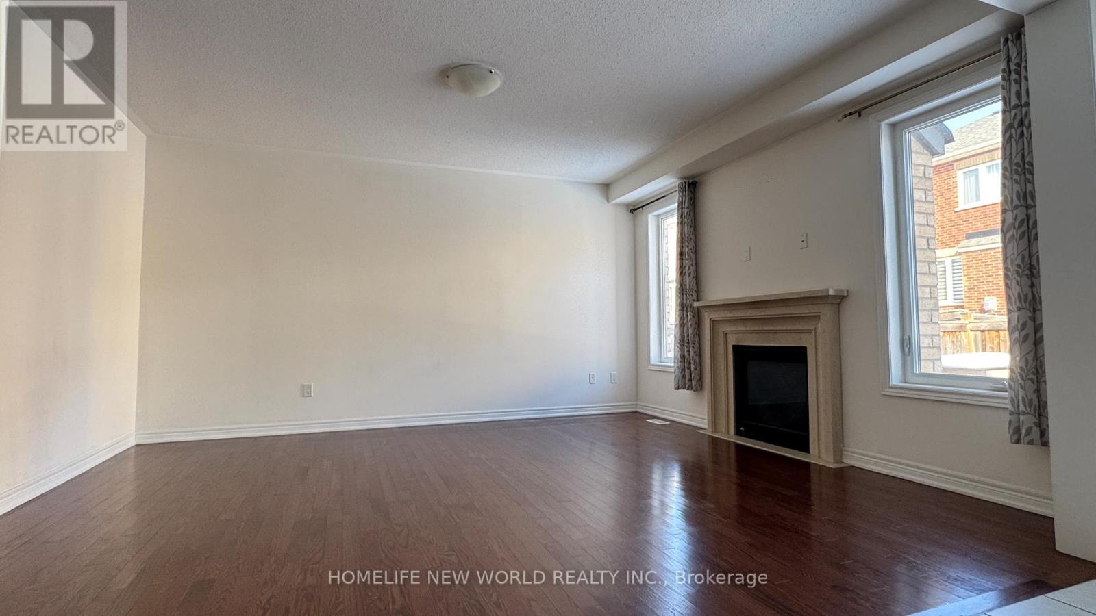 38 Roy Harper Avenue, Aurora, Ontario  L4G 0V4 - Photo 11 - N12889774