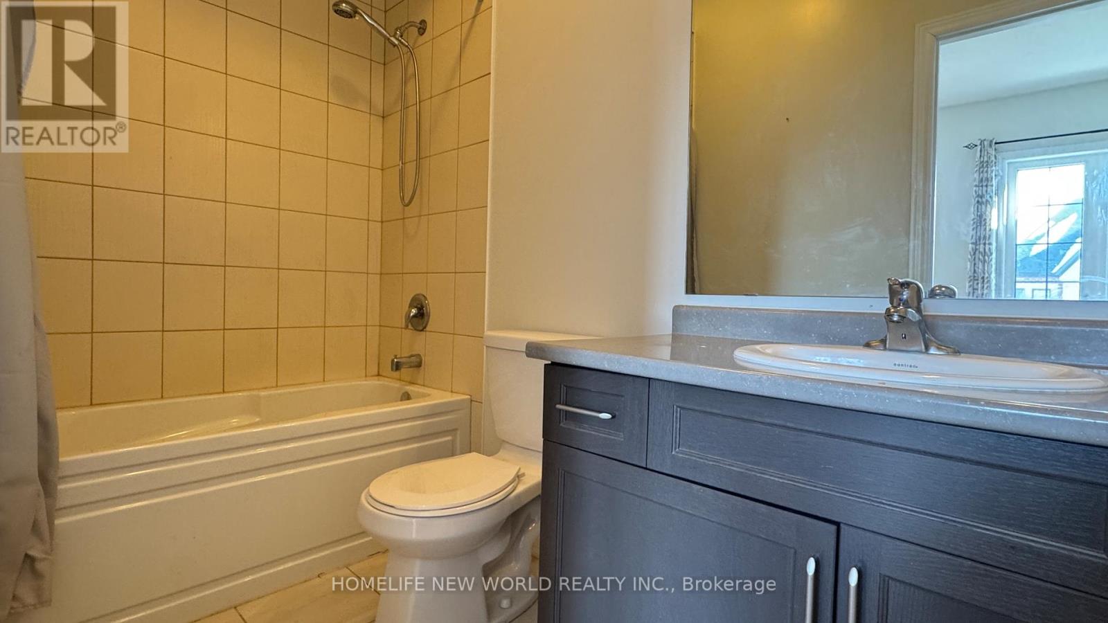 38 Roy Harper Avenue, Aurora, Ontario  L4G 0V4 - Photo 20 - N12889774