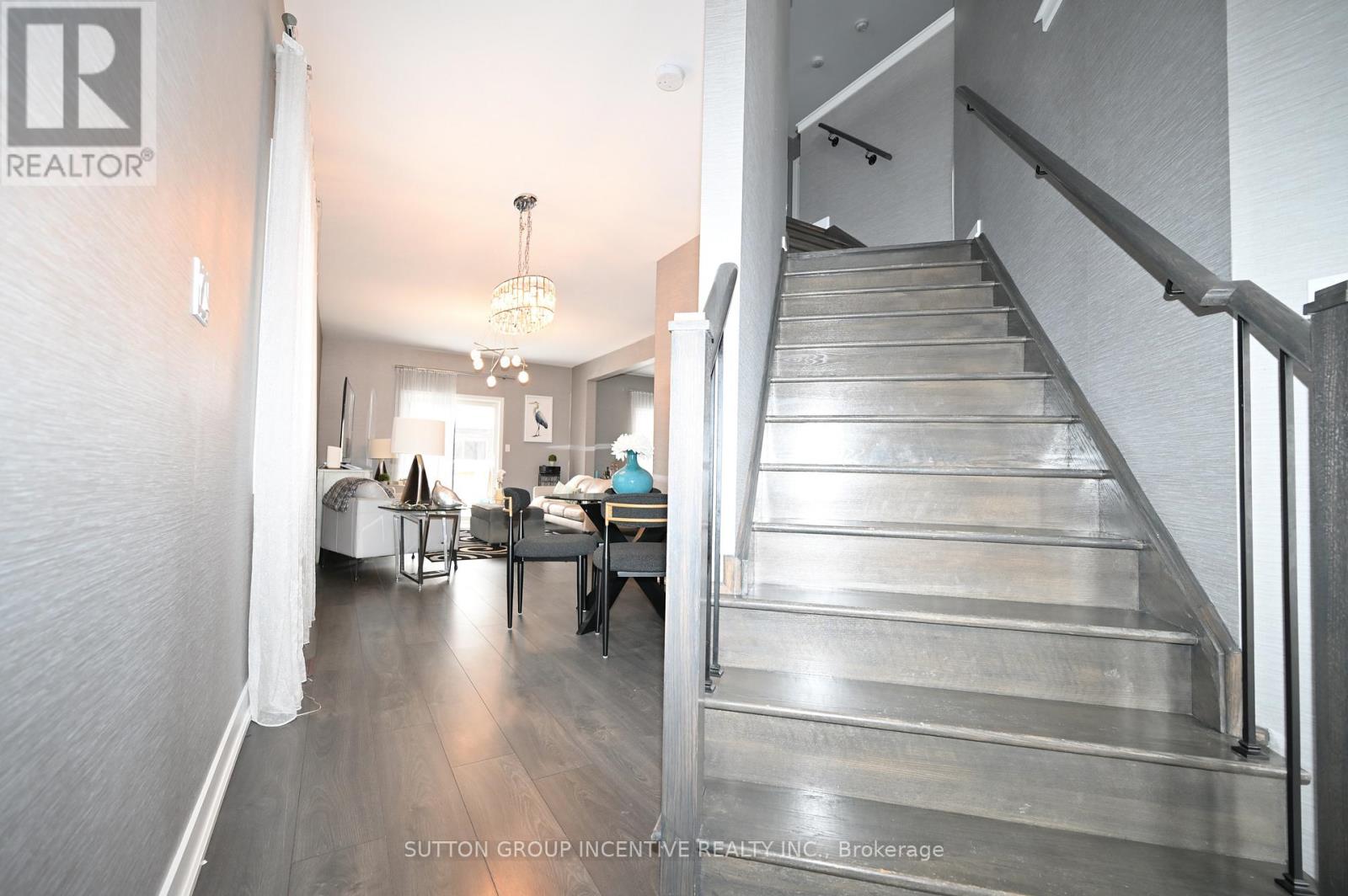 19 Mabern Street, Barrie, Ontario  L9J 0J1 - Photo 17 - S12889752