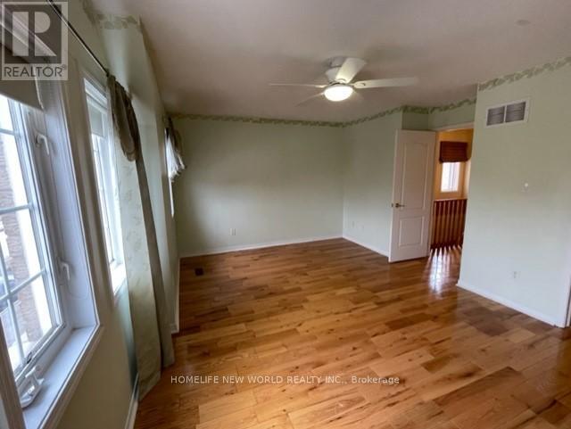 103 Cadillac Crescent, Brampton (Fletcher's Meadow), Ontario  L7A 3B5 - Photo 12 - W12889726