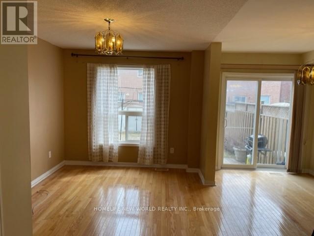 103 Cadillac Crescent, Brampton (Fletcher's Meadow), Ontario  L7A 3B5 - Photo 7 - W12889726