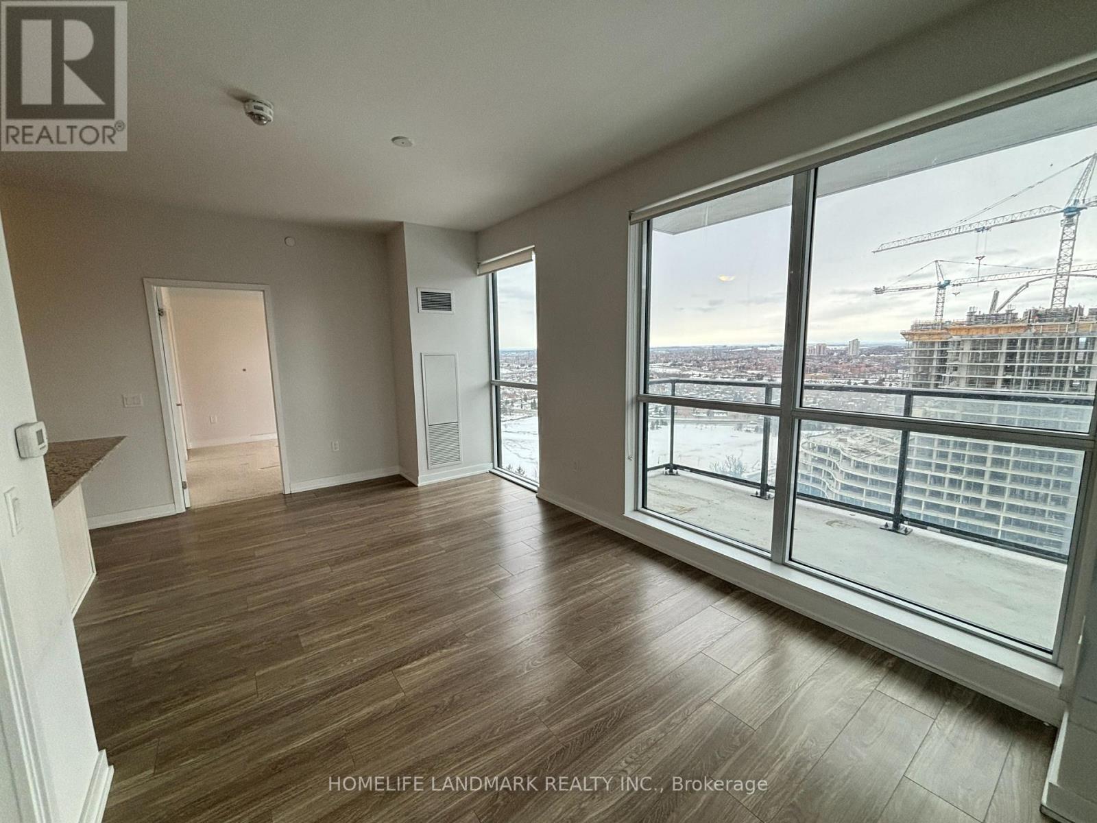 1904 - 4085 Parkside Village Drive, Mississauga, Ontario L5B 0K9 - Photo 4 - W12889758