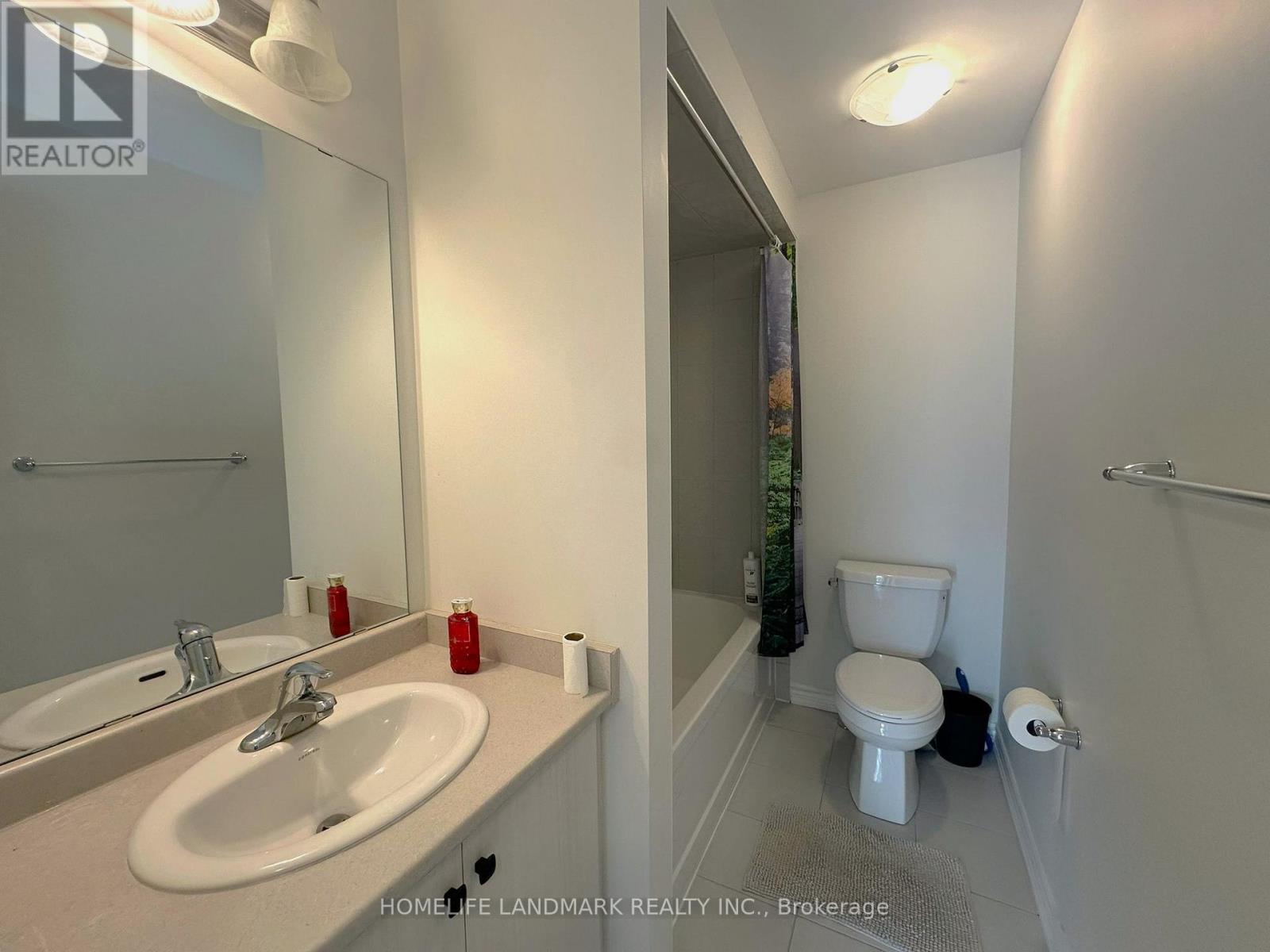 18 Lavinia Road, Brampton, Ontario L6P 4N8 - Photo 22 - W12889772