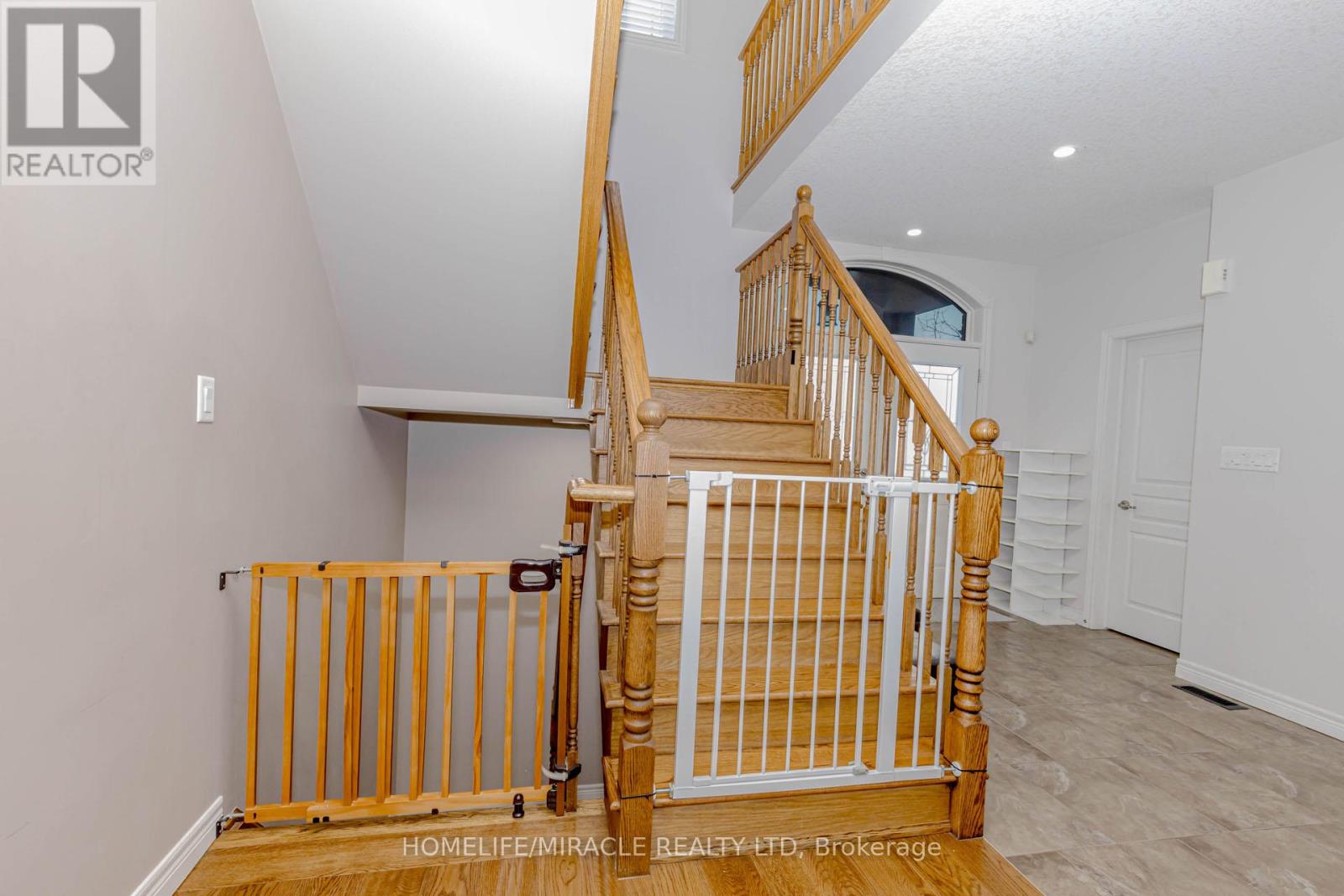2 Doon Creek Street, Kitchener, Ontario  N2P 2R3 - Photo 24 - X12889764