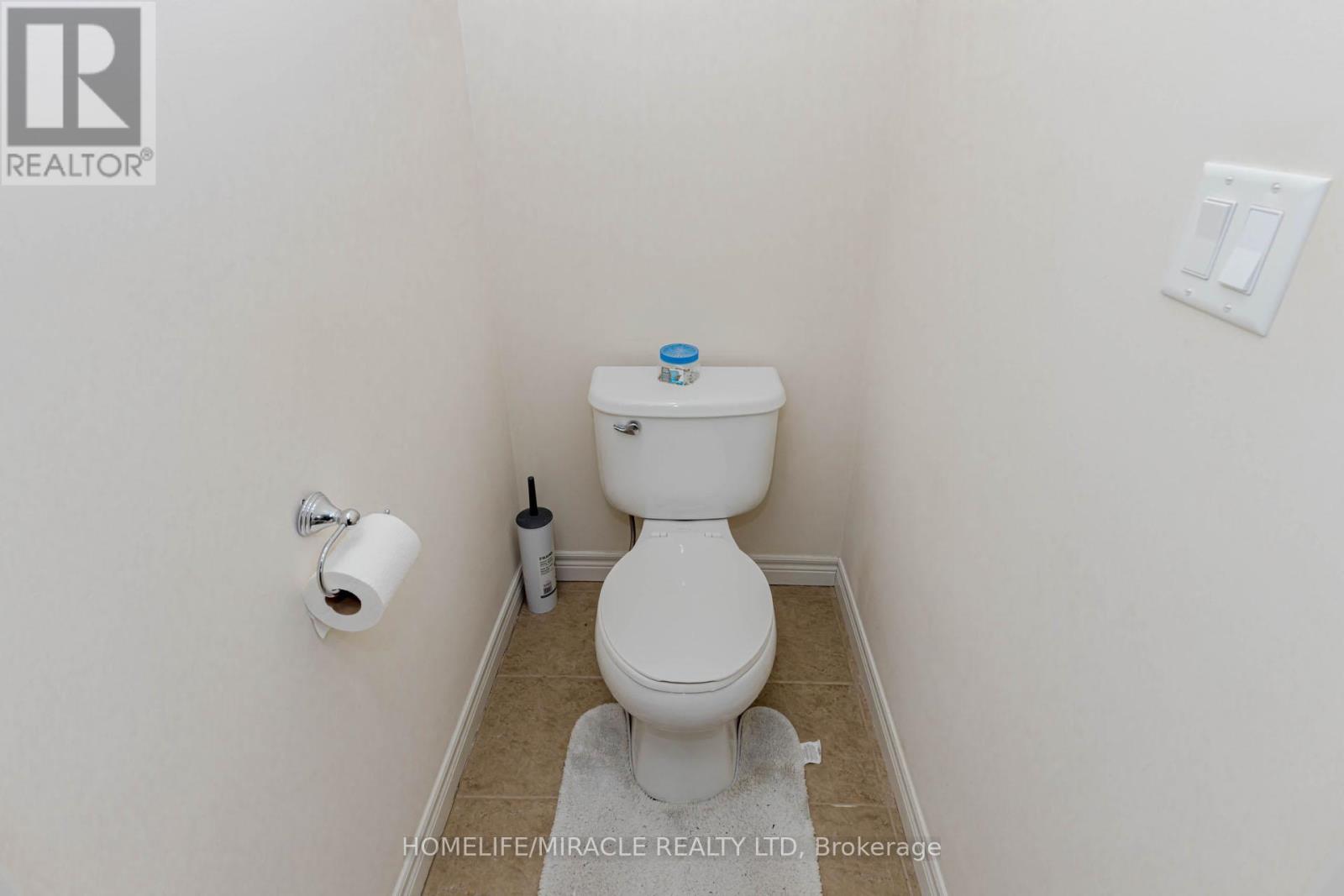 2 Doon Creek Street, Kitchener, Ontario  N2P 2R3 - Photo 39 - X12889764