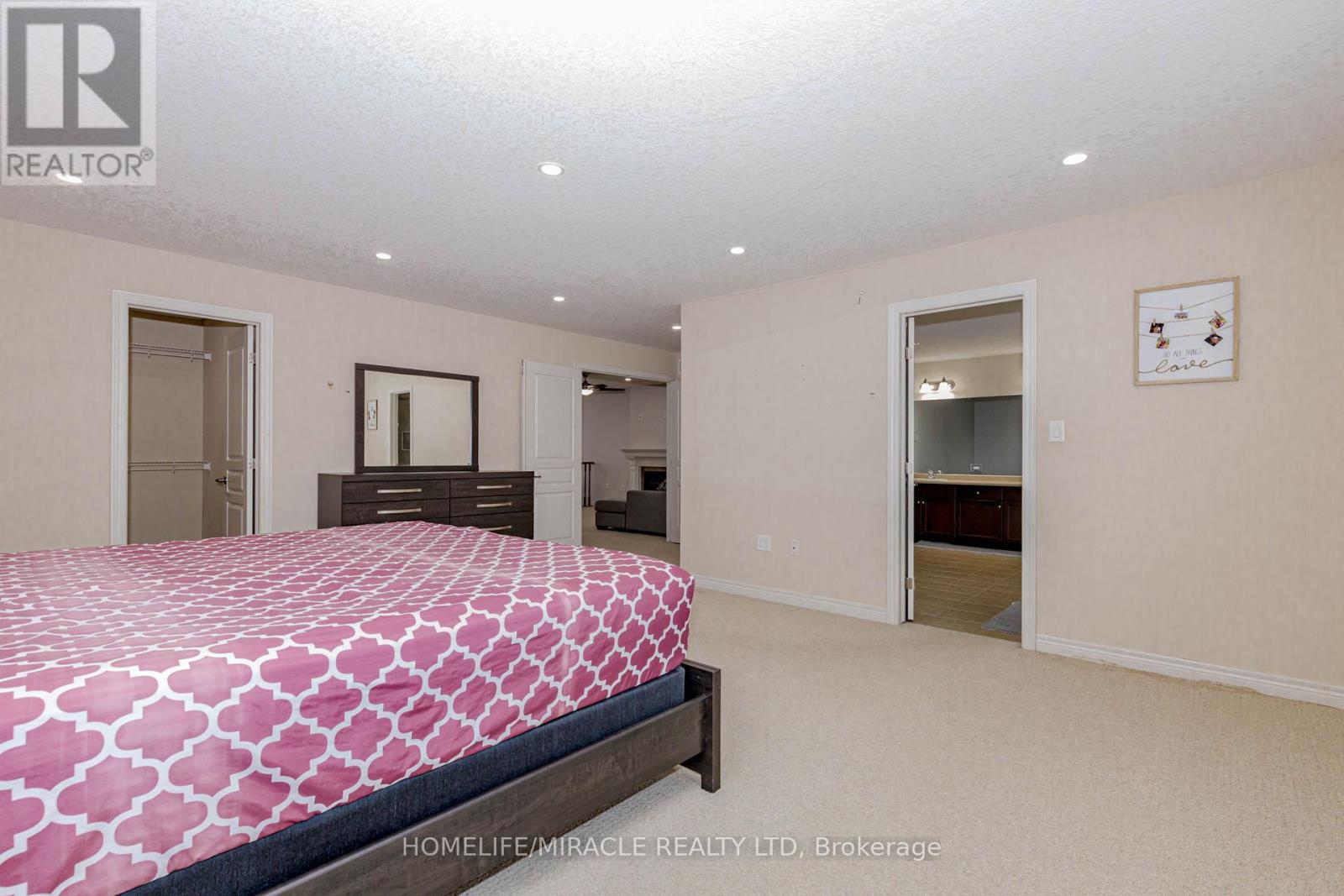 2 Doon Creek Street, Kitchener, Ontario  N2P 2R3 - Photo 50 - X12889764