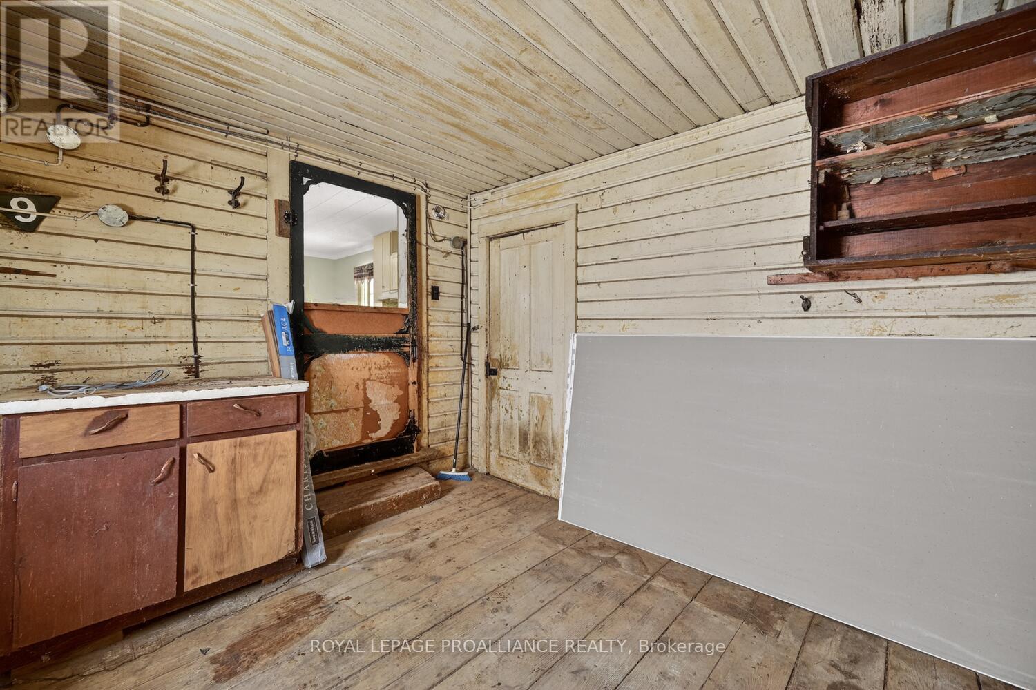 5 Water Street, North Grenville, Ontario  K0G 1S0 - Photo 13 - X12889790