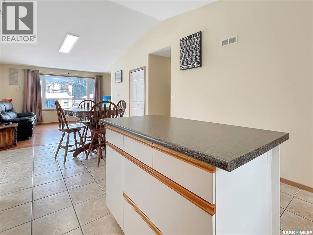6 Tye Place, Candle Lake, Saskatchewan  S0J 3E0 - Photo 5 - SK018962