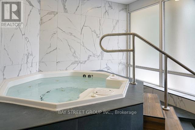 1111 - 256 Doris Avenue, Toronto, Ontario M2N 6X8 - Photo 22 - C12889806