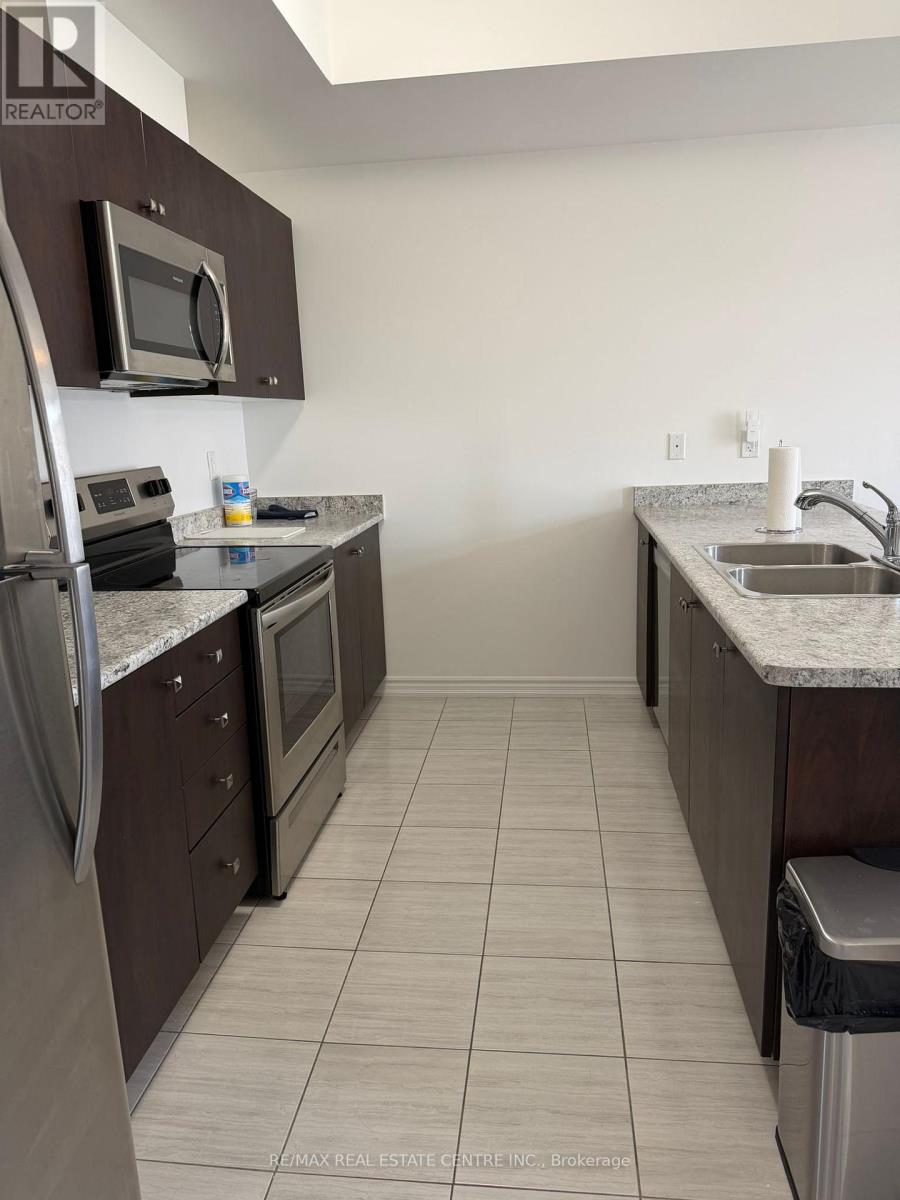 2598 William Jackson Drive, Pickering, Ontario  L1X 0E4 - Photo 12 - E12889800