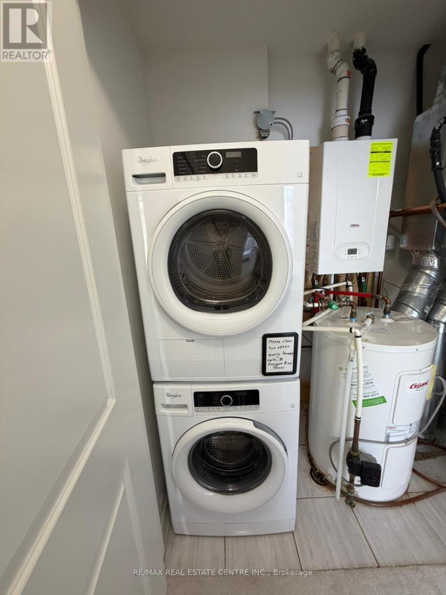 2598 William Jackson Drive, Pickering, Ontario  L1X 0E4 - Photo 16 - E12889800