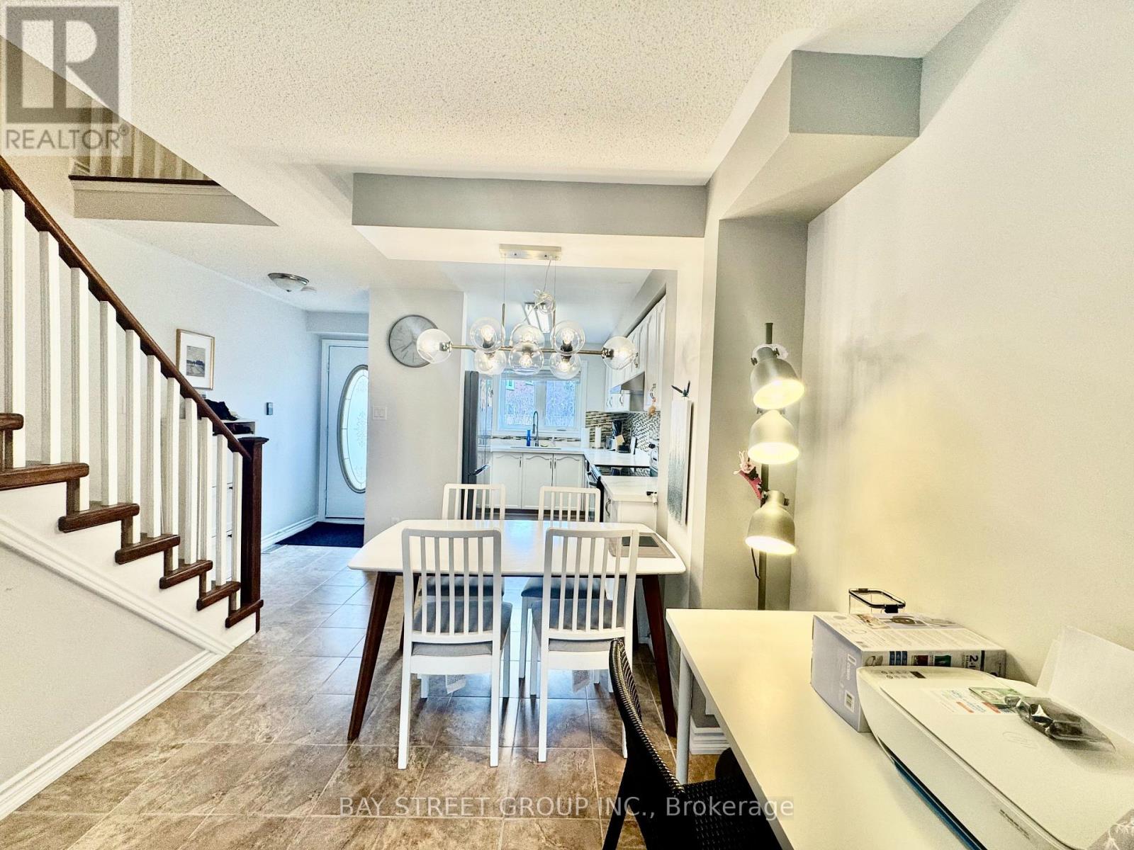 38a Upper - 5940 Glen Erin Drive, Mississauga (Central Erin Mills), Ontario  L5M 5W9 - Photo 3 - W12885930