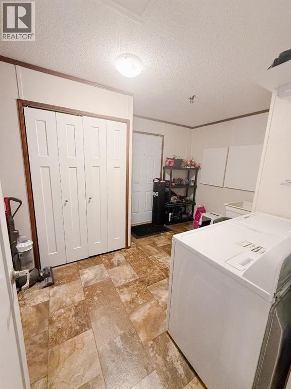 404032 Range Road 7-0, Rural Clearwater County, Alberta T4T 2A2 - Photo 13 - A2293430