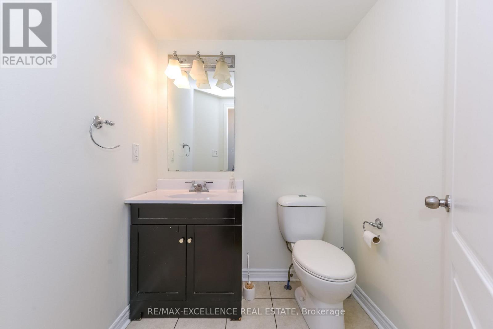 Unknown Address, ,     - Photo 4 - W12889792