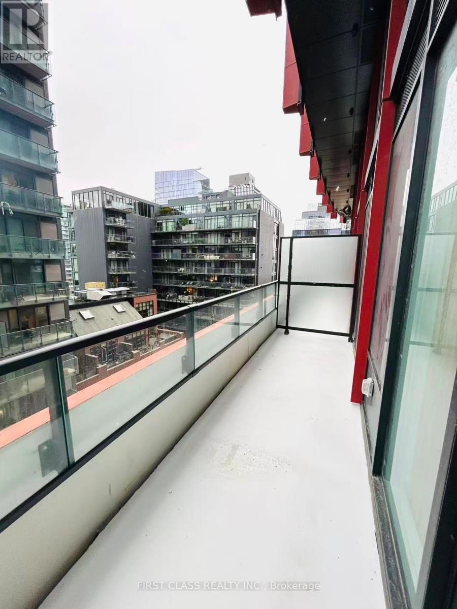 1112 - 180 Front Street E, Toronto, Ontario  M5A 0K9 - Photo 14 - C12889782