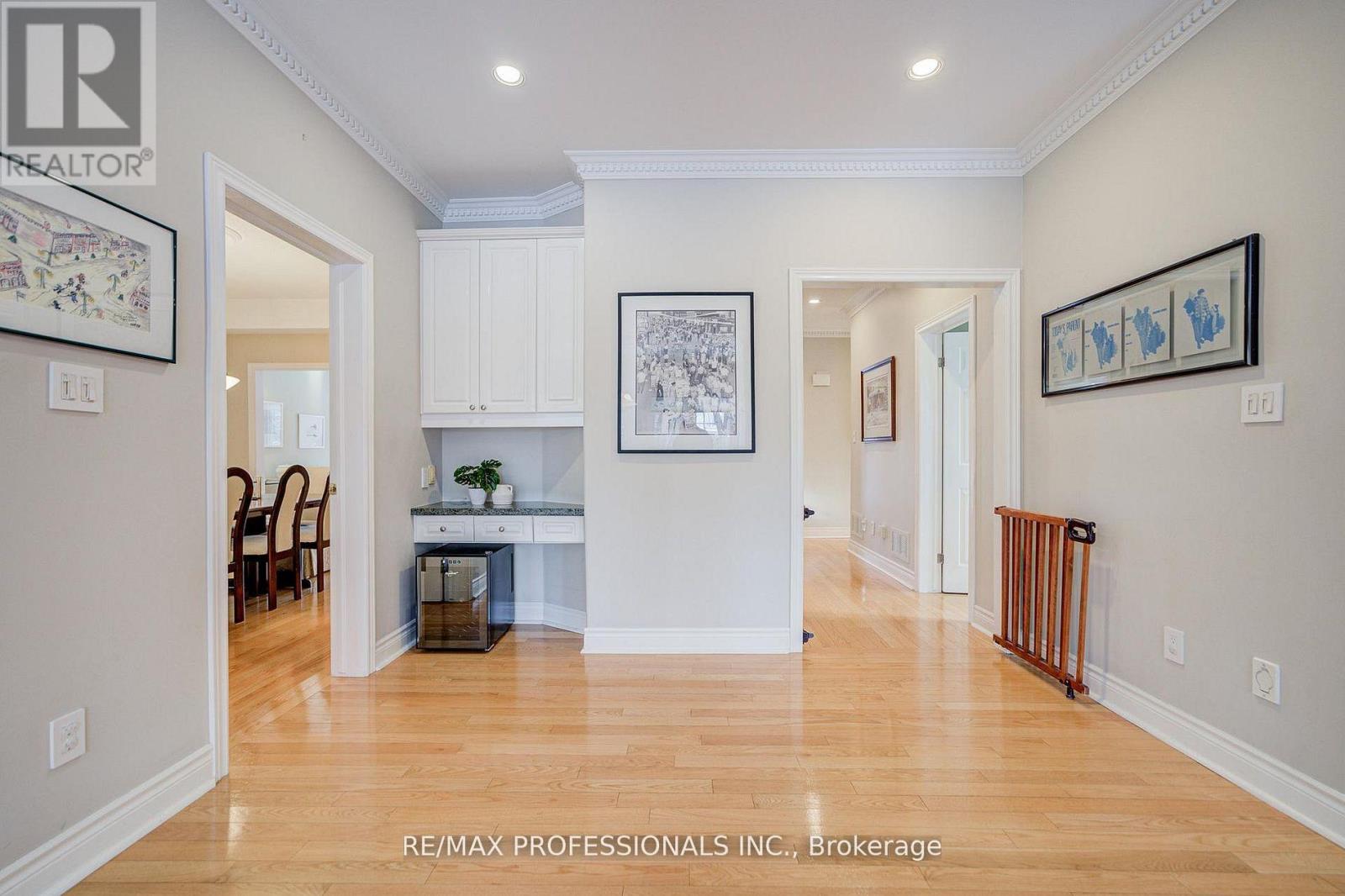 4662 Dundas Street W, Toronto, Ontario  M9A 1A6 - Photo 16 - W12889128